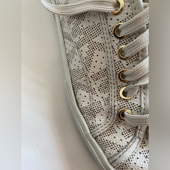 MK tennis shoes - Picture 3 of 6